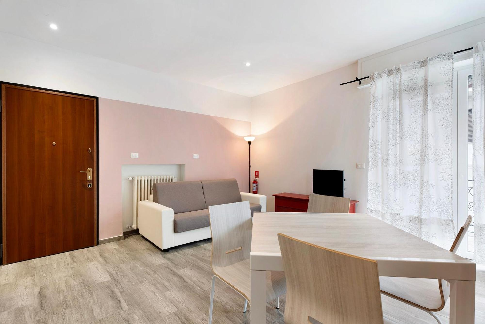 Sweet Home Apartments Peperoncino Arona Exteriér fotografie